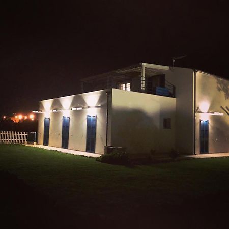 B&B Casa Del Faro Sanvallero Adults Only Portopalo Di Capo Passero エクステリア 写真