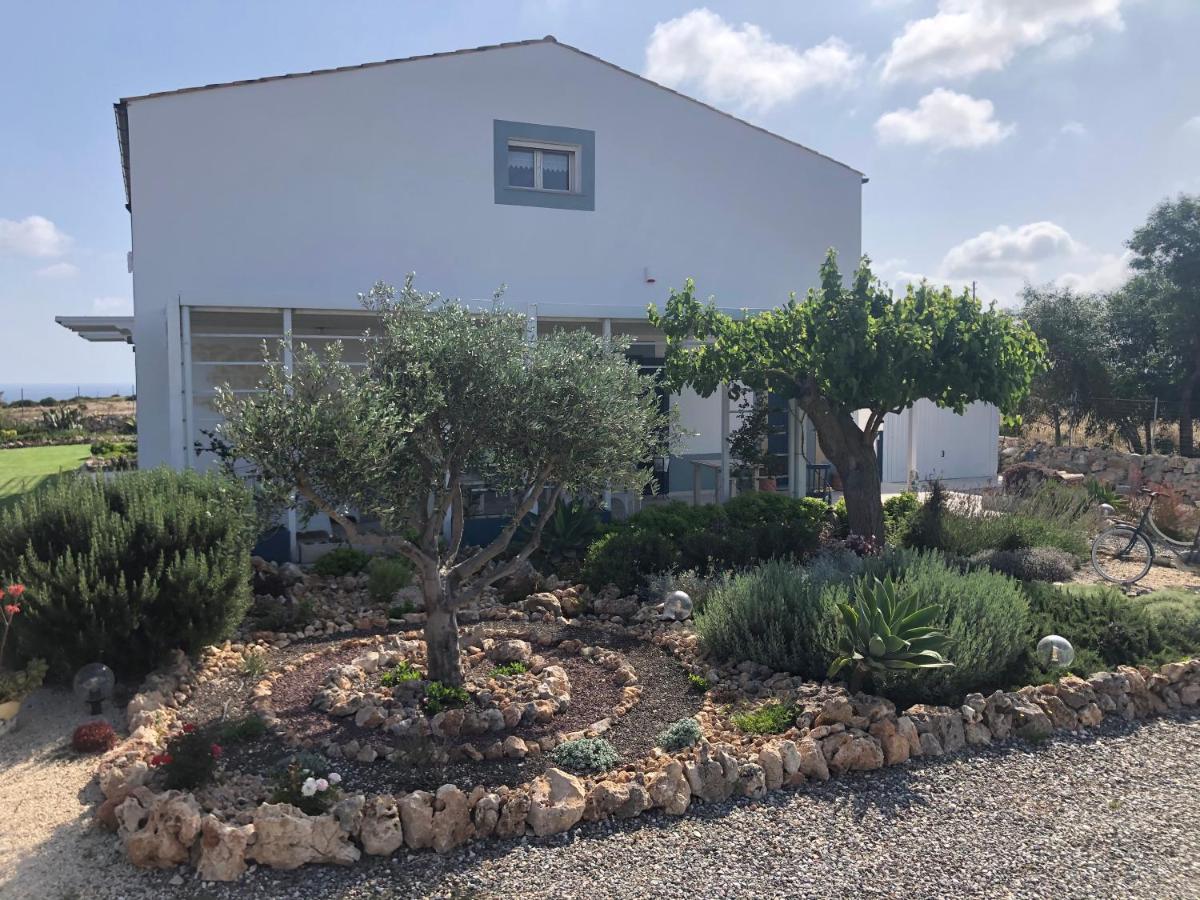 B&B Casa Del Faro Sanvallero Adults Only Portopalo Di Capo Passero エクステリア 写真