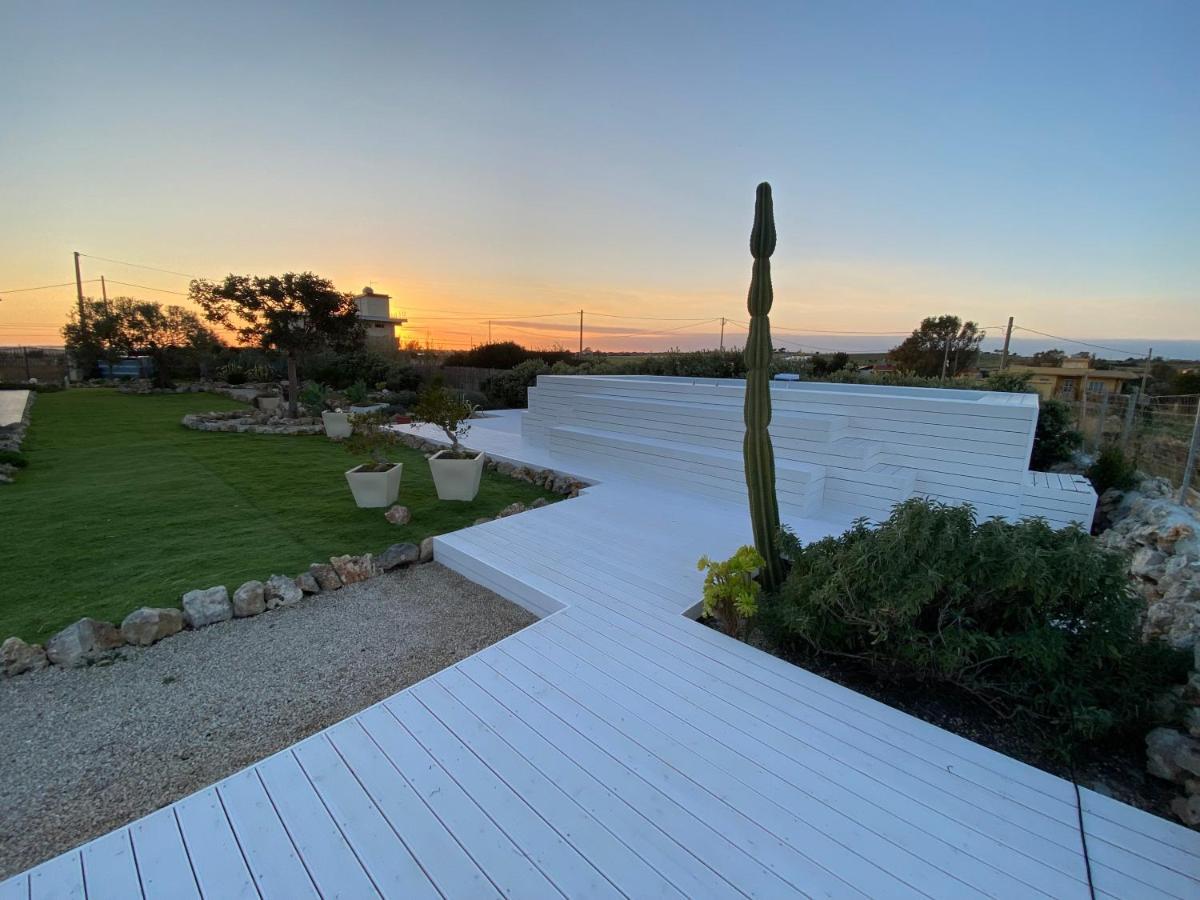 B&B Casa Del Faro Sanvallero Adults Only Portopalo Di Capo Passero エクステリア 写真